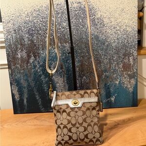 Authentic Coach Signature Swingpack Crossbody Bag